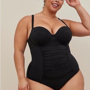 Torrid Swimsuit size 3